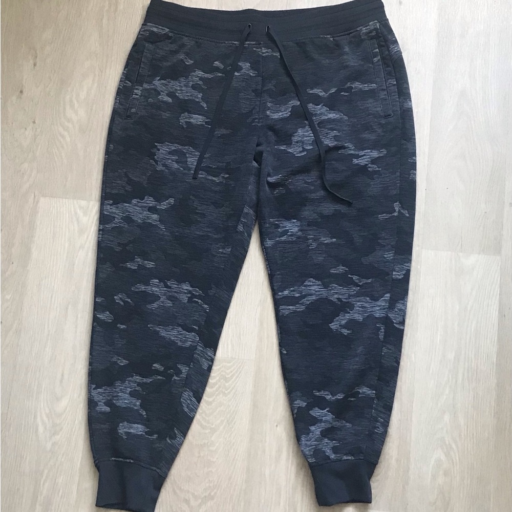 Athletic Works Women's Pull On Drawstring Camouflage Jogger Pants-Gray/Black-XL